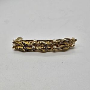 gold tone and faux pearl metal barette hair clip